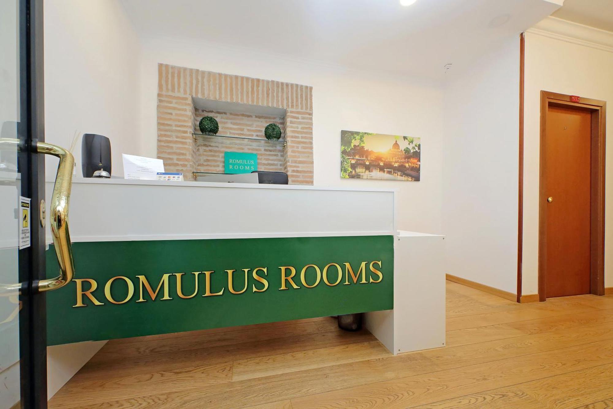 Romulus Rooms エクステリア 写真